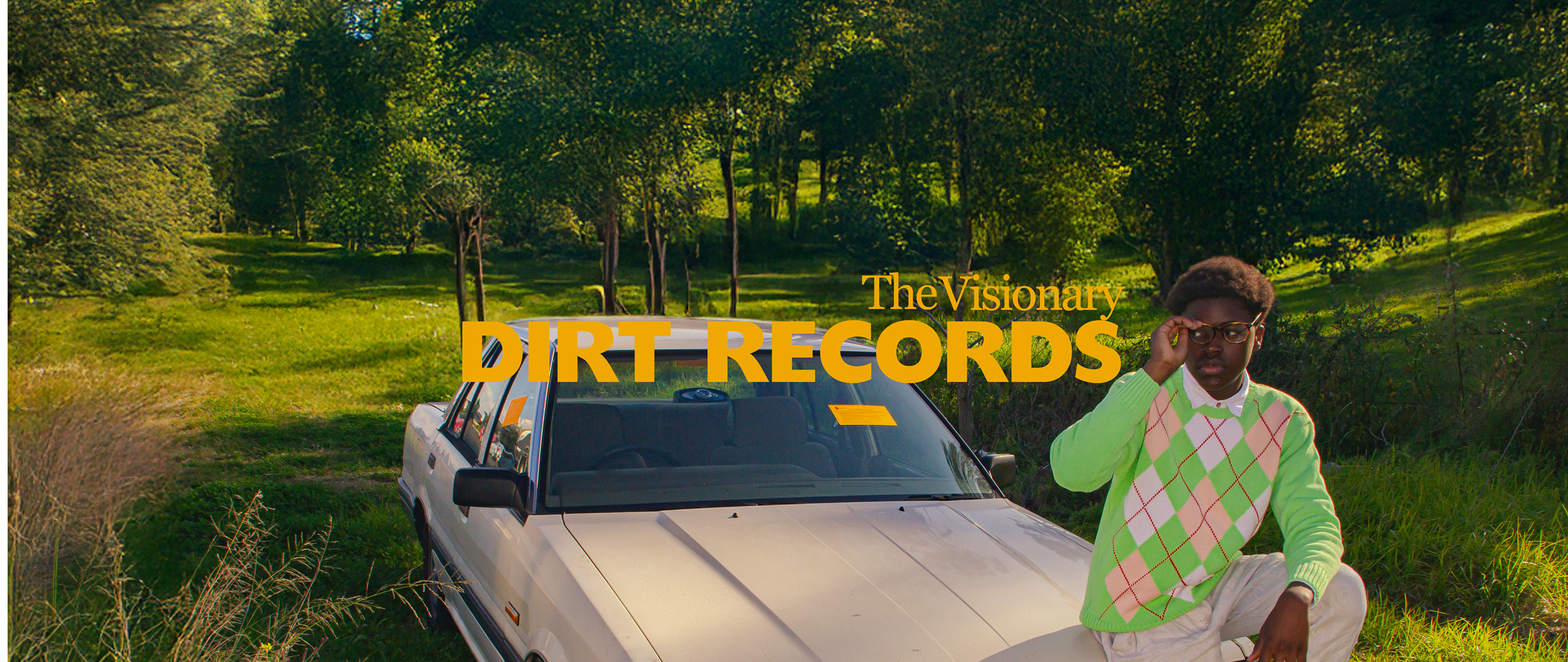 Instagram Model Ocean background